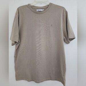 Calvin Klein T shirt men's size L light brown short sleeve smooth cotton